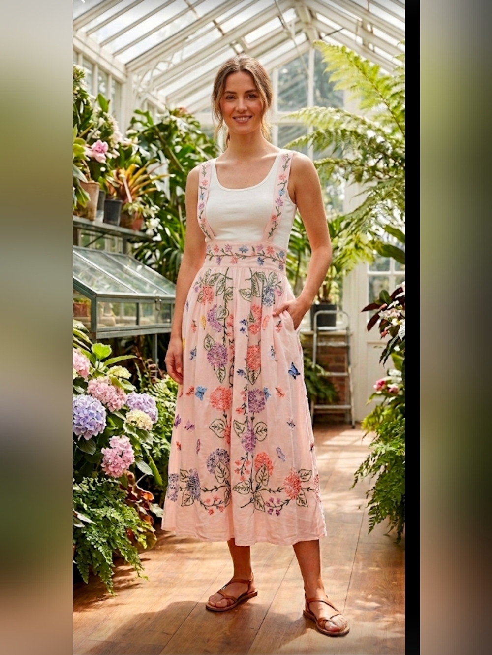 Unbranded Embroidered Floral Dress Size M